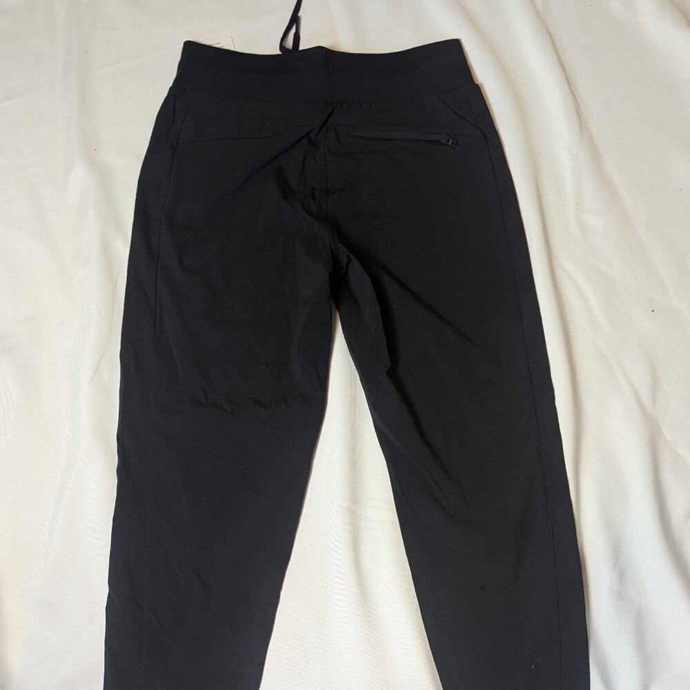 Athleta Trekkie North Black Joggers